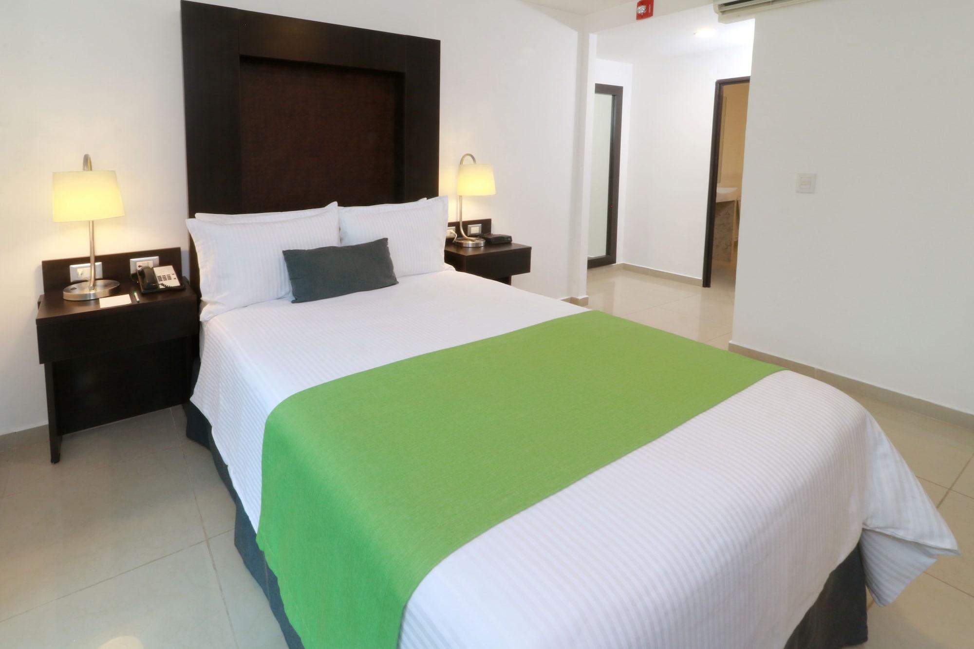 Wyndham Garden Guadalajara Acueducto Hotel Zapopan Eksteriør billede