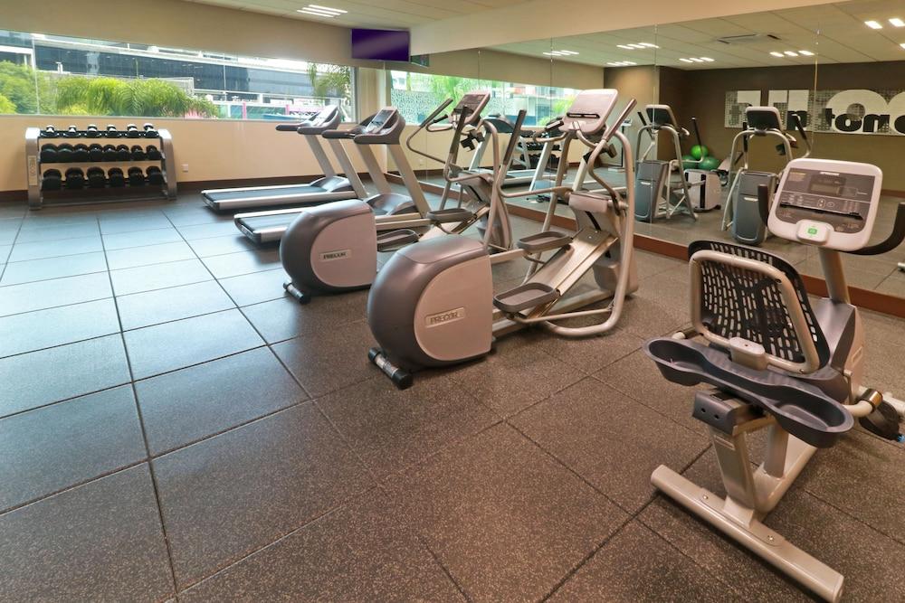 Wyndham Garden Guadalajara Acueducto Hotel Zapopan Eksteriør billede