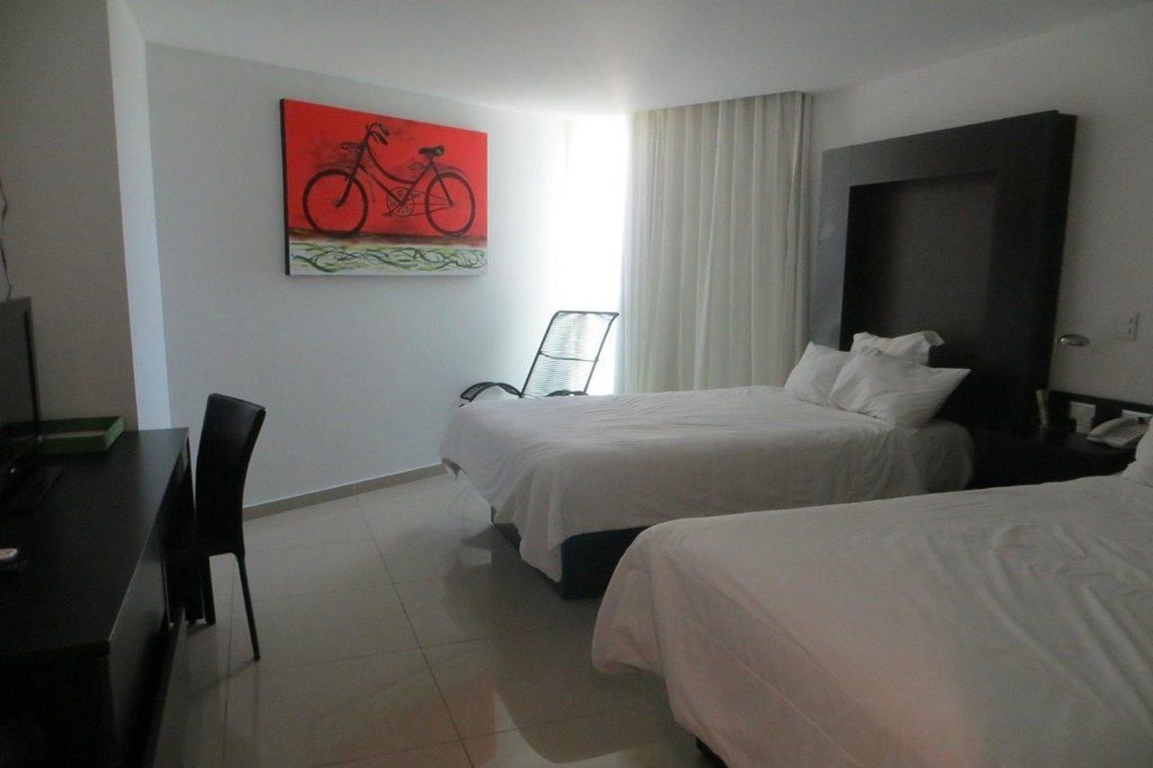 Wyndham Garden Guadalajara Acueducto Hotel Zapopan Eksteriør billede