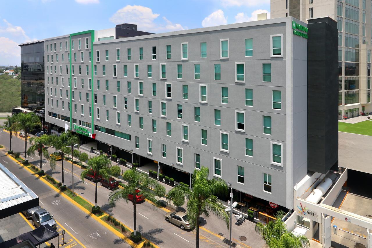 Wyndham Garden Guadalajara Acueducto Hotel Zapopan Eksteriør billede