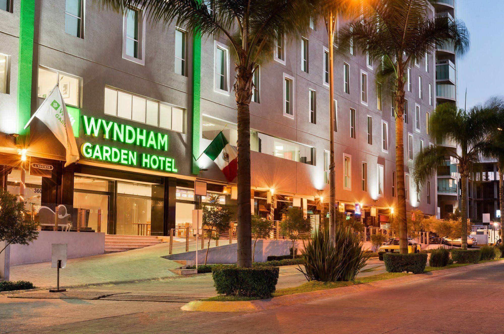 Wyndham Garden Guadalajara Acueducto Hotel Zapopan Eksteriør billede