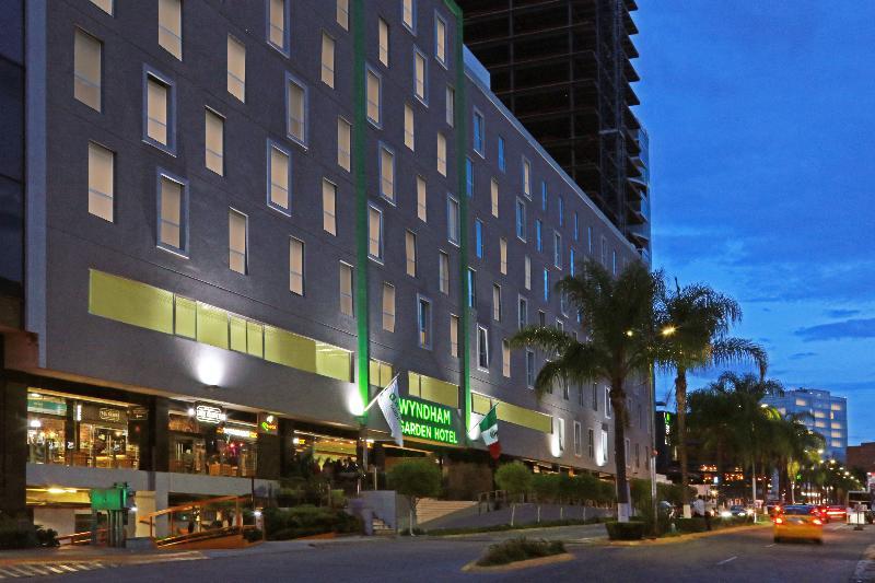 Wyndham Garden Guadalajara Acueducto Hotel Zapopan Eksteriør billede